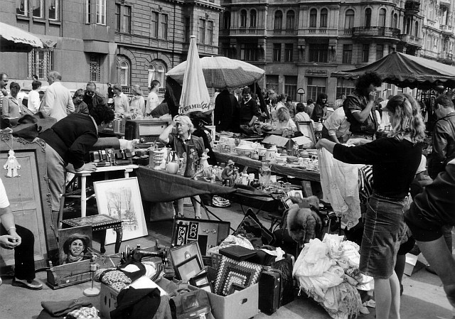 Floh- & Antiquit&auml;tenm&auml;rkte | dasarchivderschoenendingewien